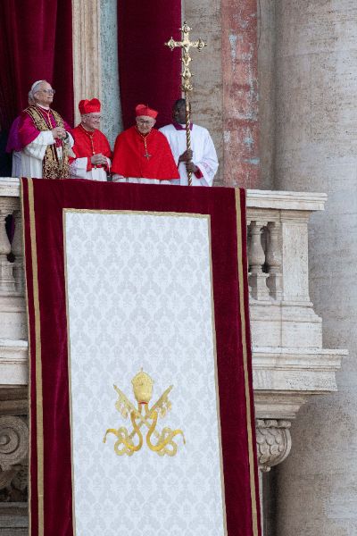 Newly elected Pope Leo XIV, Leone 14esimo, Robert Francis Prevost appears on St. Peter’s Basilica balcony after the Conclave vote