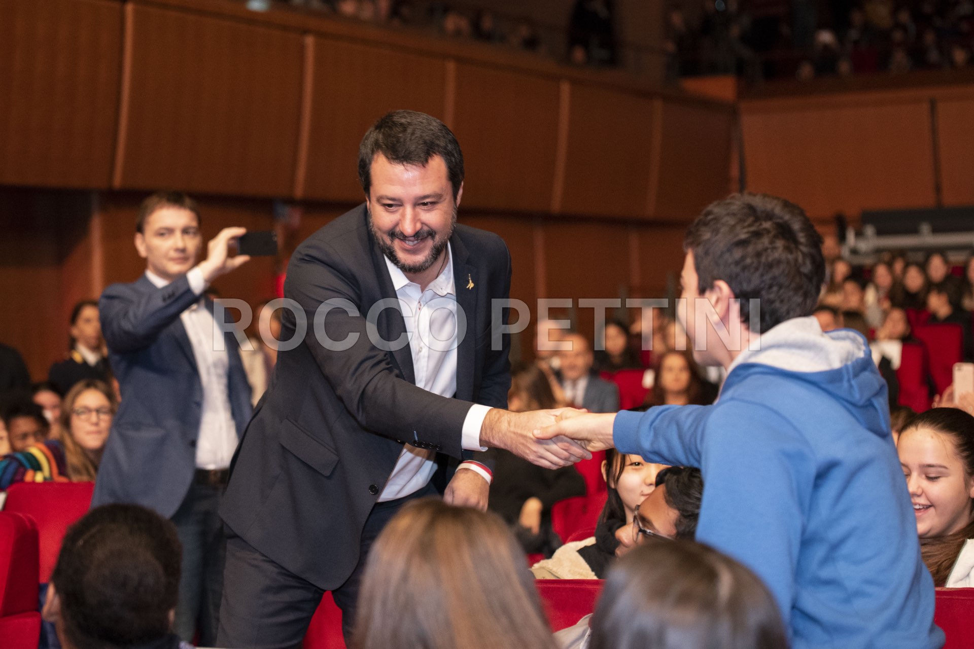 MATTEO SALVINI, sullo sfondo Luca Morisi, Social Media Manager di Salvini