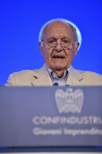 PAOLO SAVONA MINISTRO