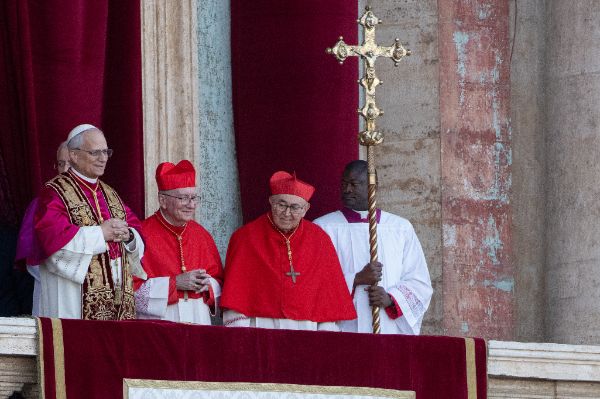 Newly elected Pope Leo XIV, Leone 14esimo, Robert Francis Prevost appears on St. Peter’s Basilica balcony after the Conclave vote