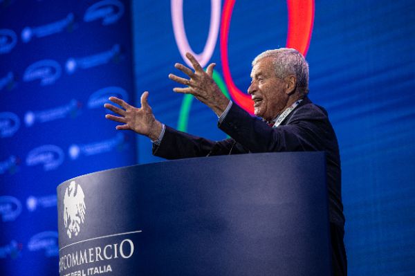 Carlo Sangalli, Presidente di Confcommercio