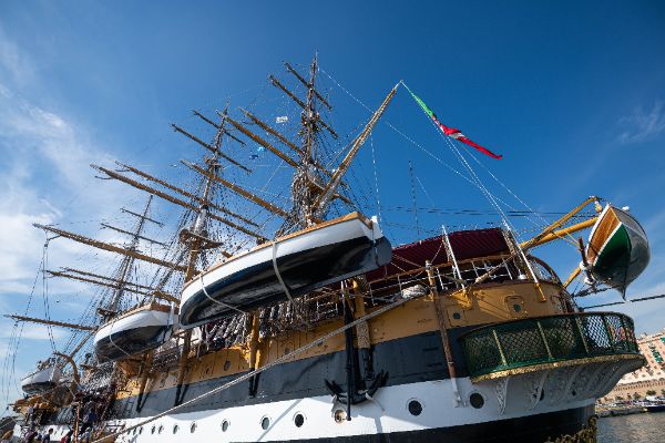 La Nave Amerigo Vespucci in porto a Civitavecchia, 28/5/2025