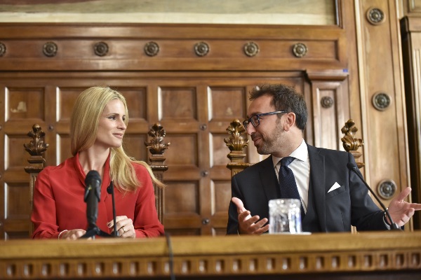 MICHELLE HUNZIKER ASSOCIAZIONE DOPPIA DIFESA ALFONSO BONAFEDE MINISTRO