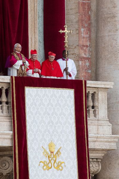 Newly elected Pope Leo XIV, Leone 14esimo, Robert Francis Prevost appears on St. Peter’s Basilica balcony after the Conclave vote
