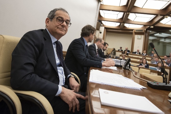 GIOVANNI TRIA