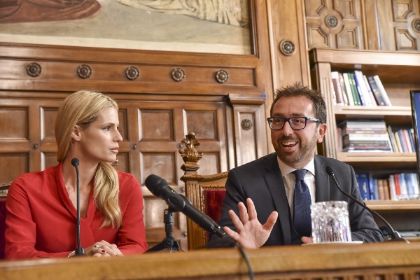 MICHELLE HUNZIKER ASSOCIAZIONE DOPPIA DIFESA ALFONSO BONAFEDE MINISTRO