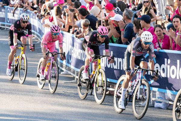 Rome, Italy. 1st June 2025. Simon Yates, cyclist, winner of the 2025 Giro d’Italia at “Giro d’Italia” Final stage