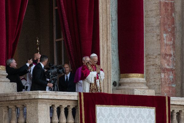 Newly elected Pope Leo XIV, Leone 14esimo, Robert Francis Prevost appears on St. Peter’s Basilica balcony after the Conclave vote