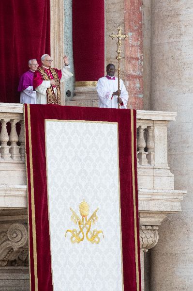 Newly elected Pope Leo XIV, Leone 14esimo, Robert Francis Prevost appears on St. Peter’s Basilica balcony after the Conclave vote