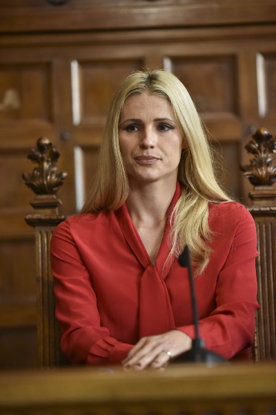 MICHELLE HUNZIKER ASSOCIAZIONE DOPPIA DIFESA