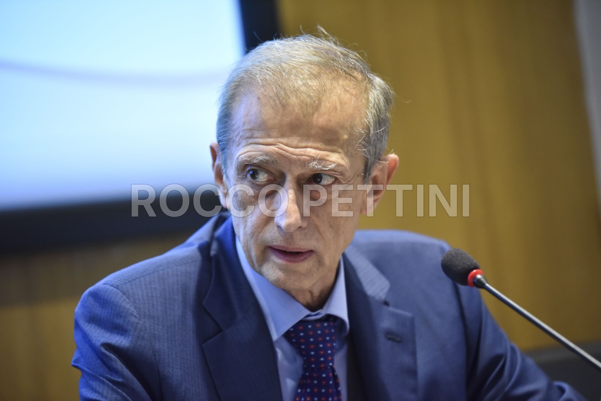 PIERO FASSINO POLITICO